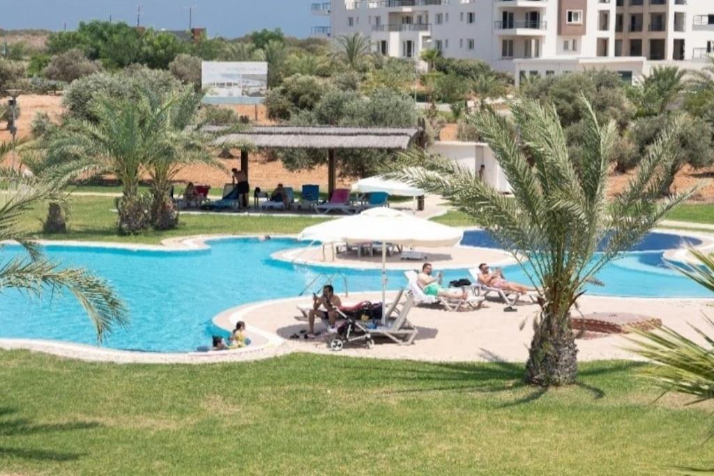 Private Beach Resort Cyprus Vokolidha Exteriör bild