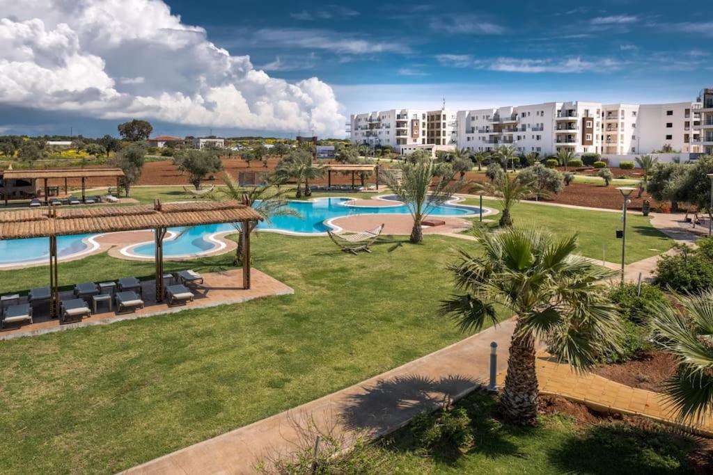 Private Beach Resort Cyprus Vokolidha Exteriör bild