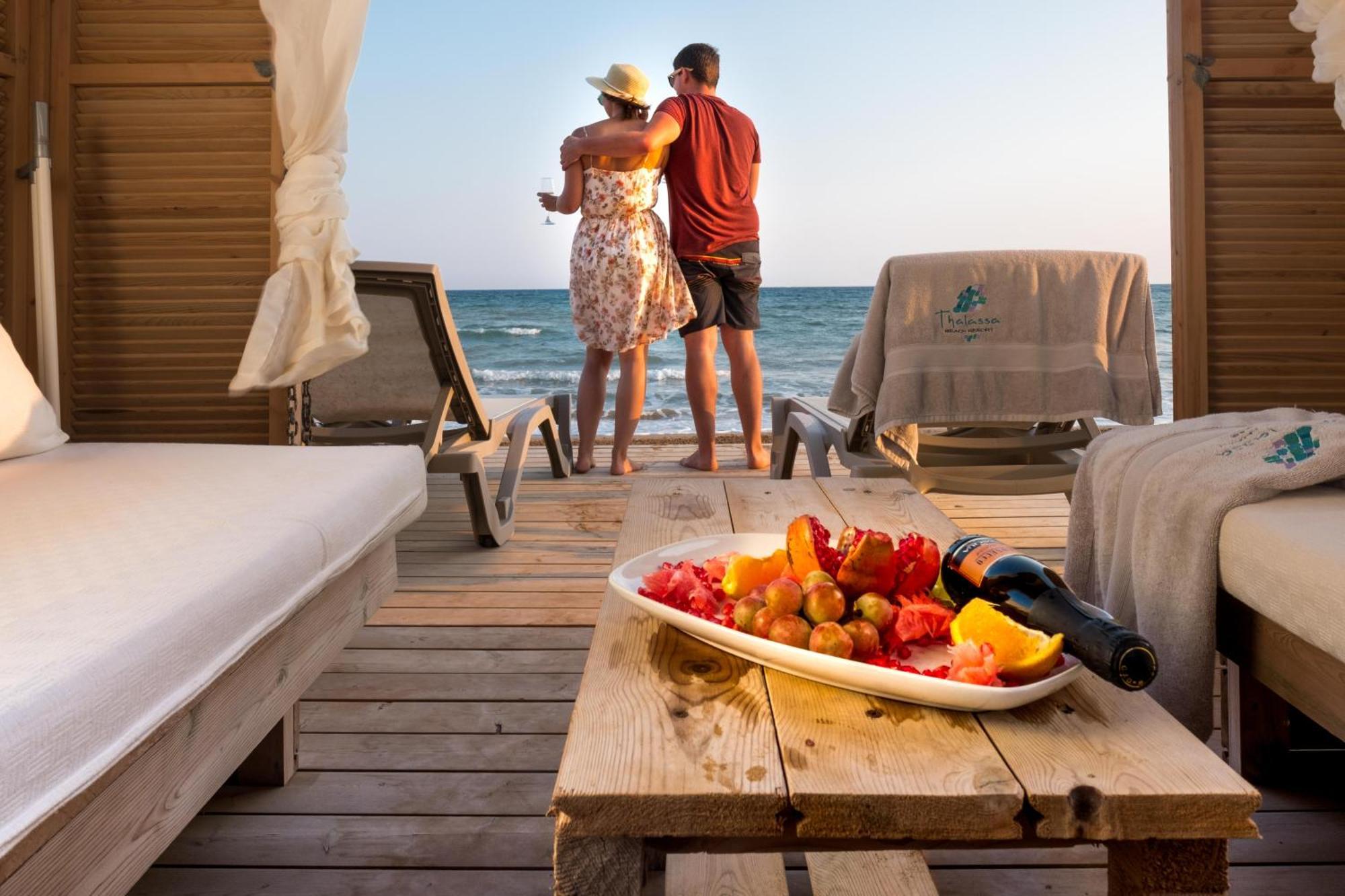 Private Beach Resort Cyprus Vokolidha Exteriör bild